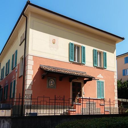 Giuka Apartment By Quokka 360 - Close To The Station Massagno Esterno foto