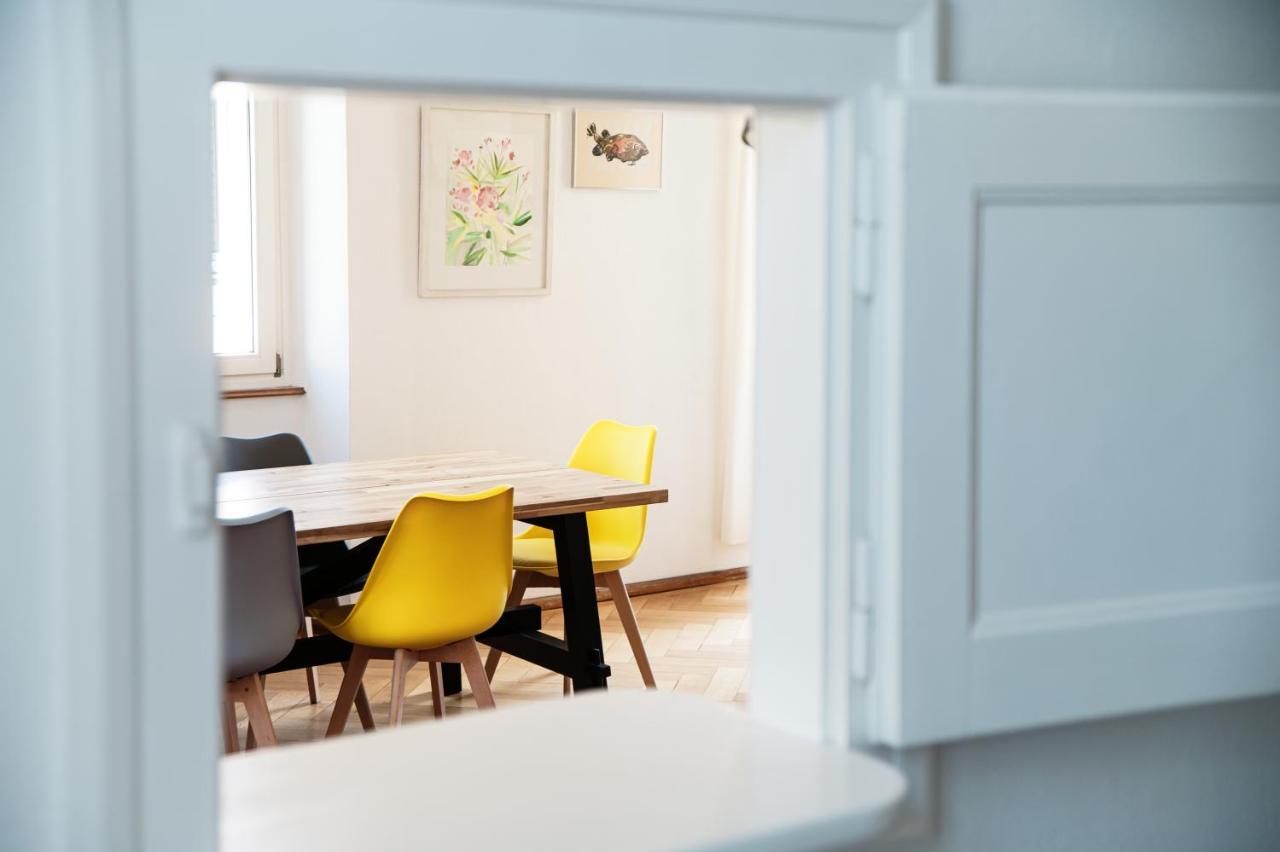 Giuka Apartment By Quokka 360 - Close To The Station Massagno Esterno foto