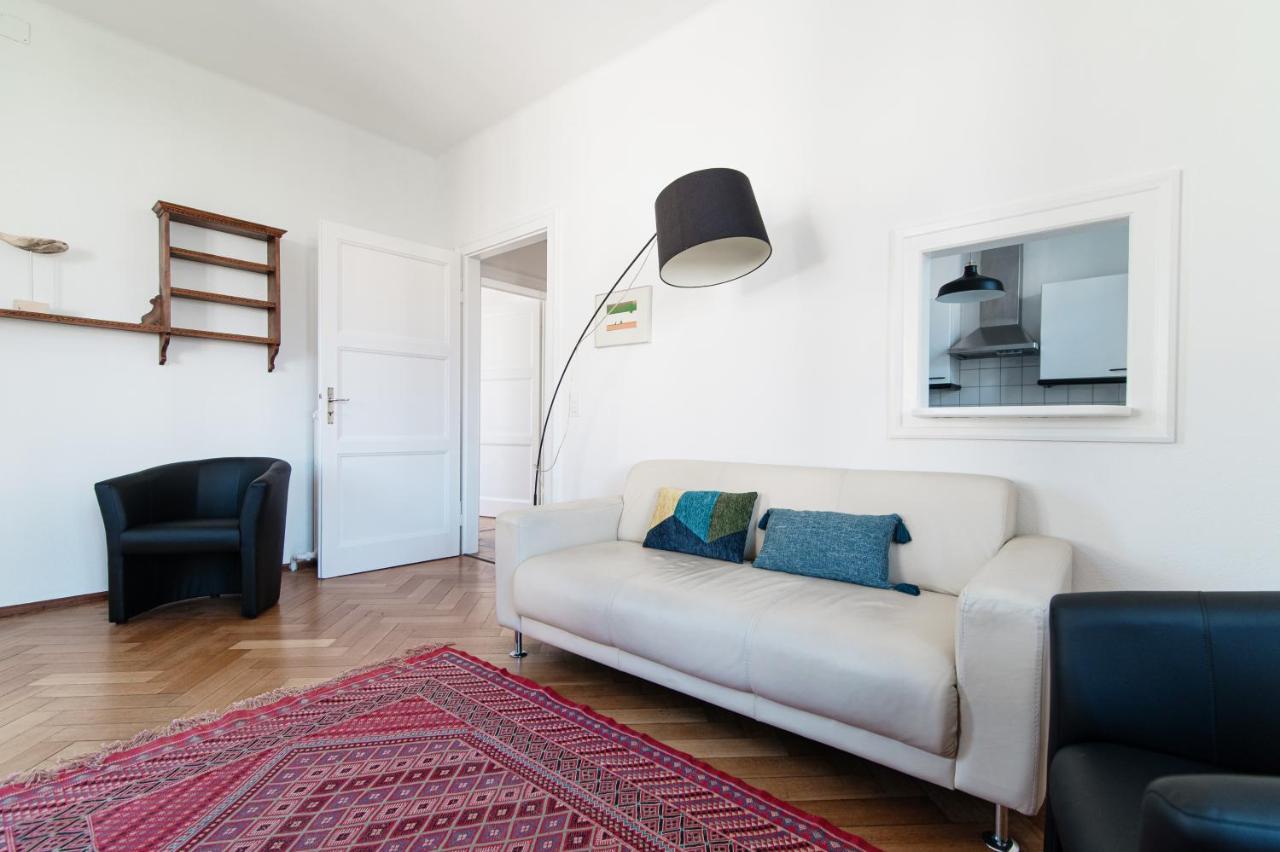Giuka Apartment By Quokka 360 - Close To The Station Massagno Esterno foto
